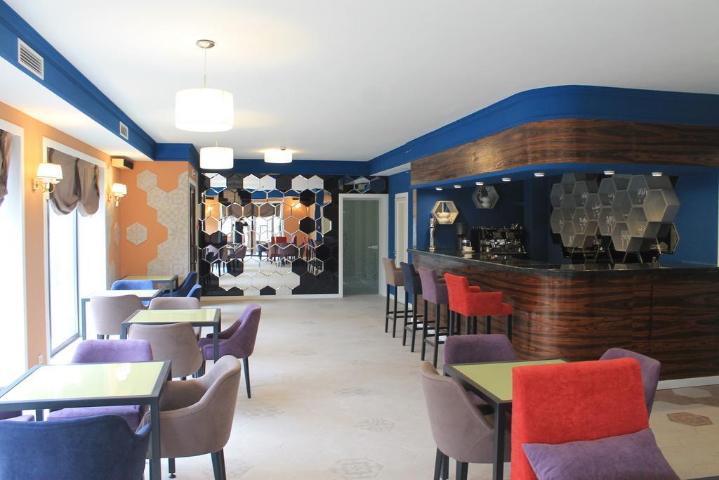בוריספיל Non-Stop Economy Hotel מראה חיצוני תמונה