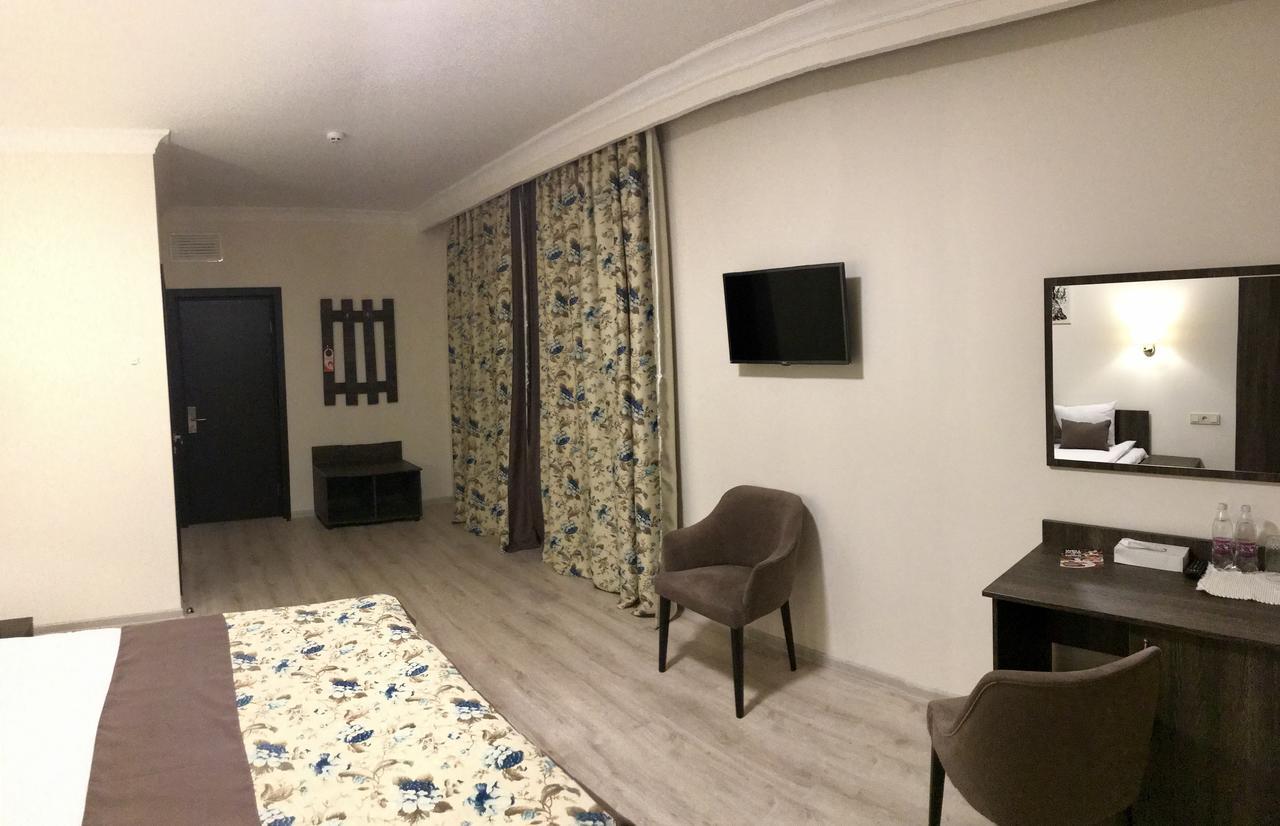 בוריספיל Non-Stop Economy Hotel מראה חיצוני תמונה