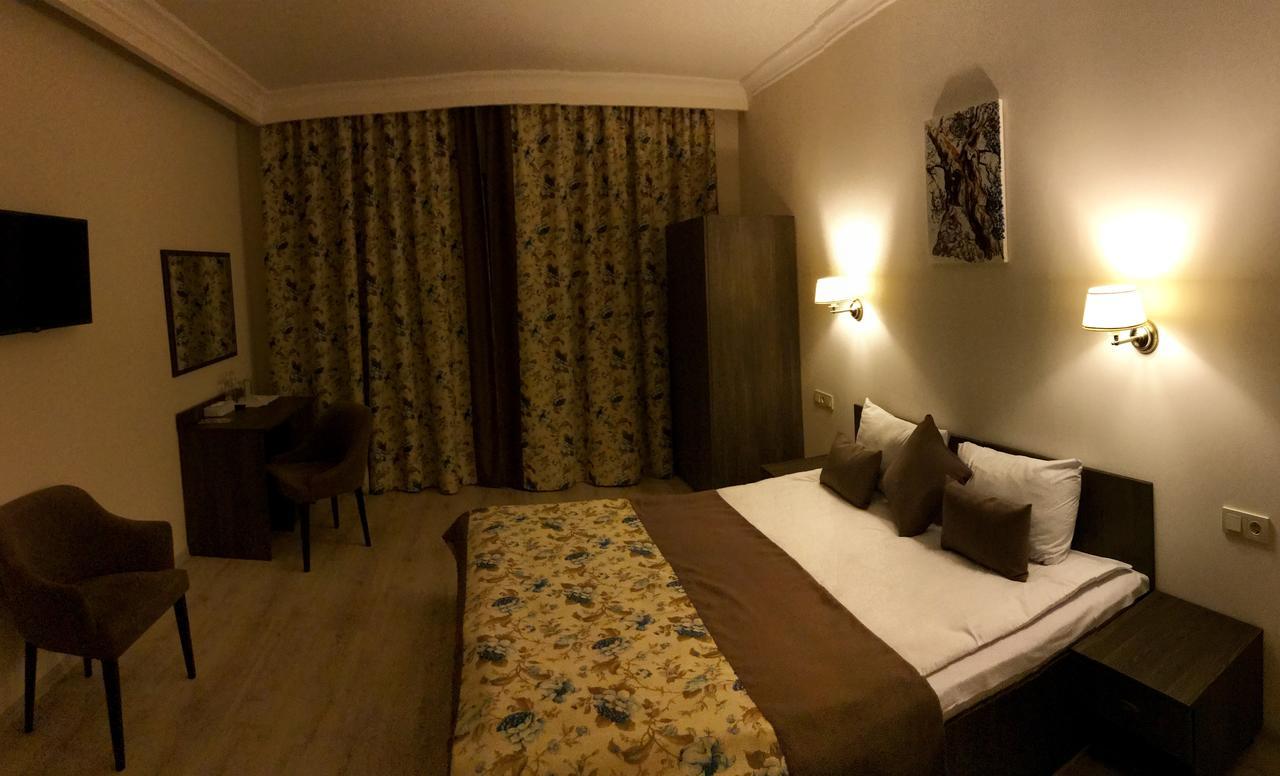 בוריספיל Non-Stop Economy Hotel מראה חיצוני תמונה