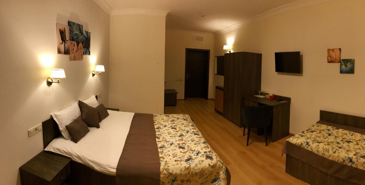 בוריספיל Non-Stop Economy Hotel מראה חיצוני תמונה
