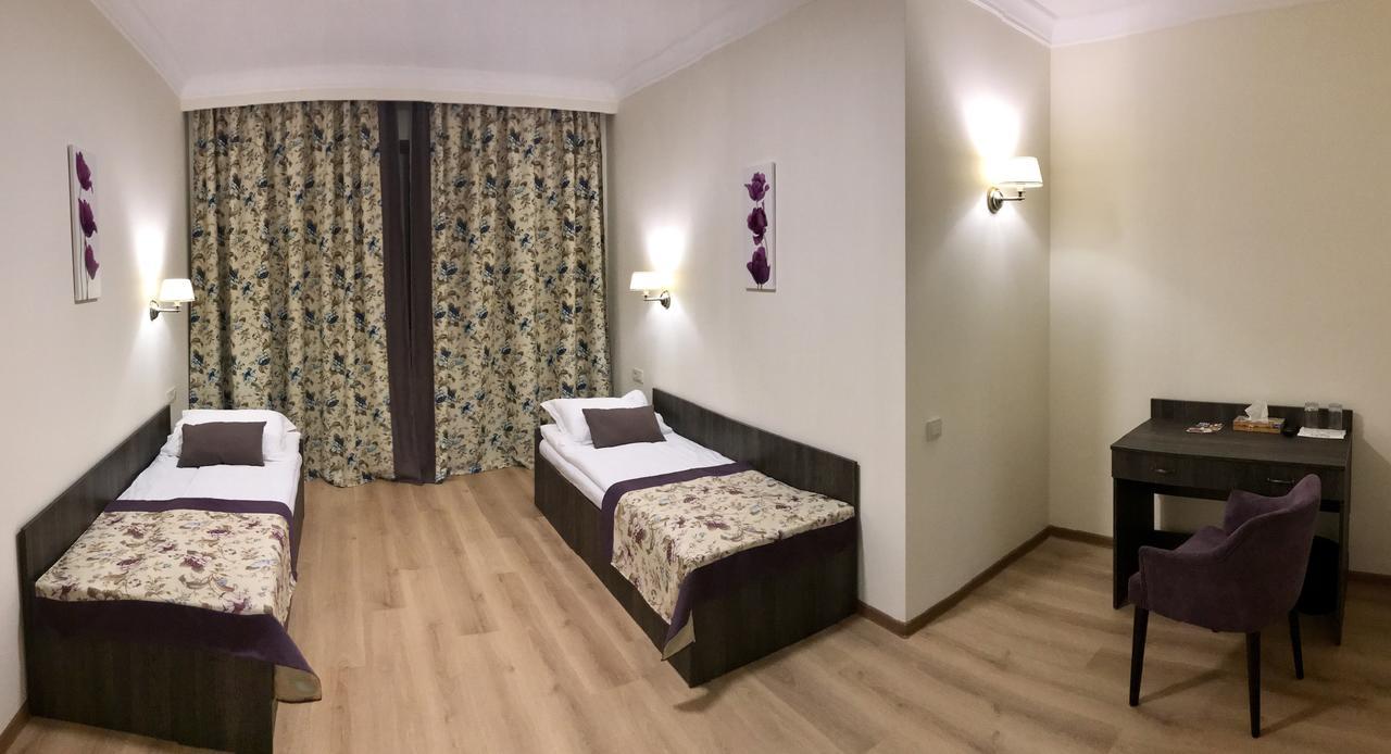 בוריספיל Non-Stop Economy Hotel מראה חיצוני תמונה
